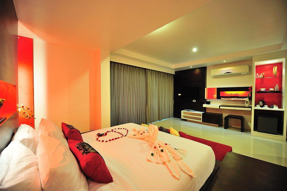 Alfresco Phuket Hotel Patong Екстер'єр фото