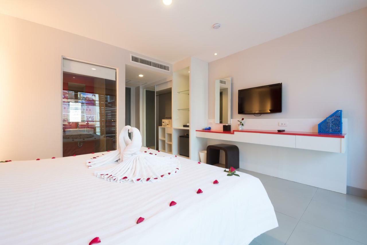 Alfresco Phuket Hotel Patong Екстер'єр фото