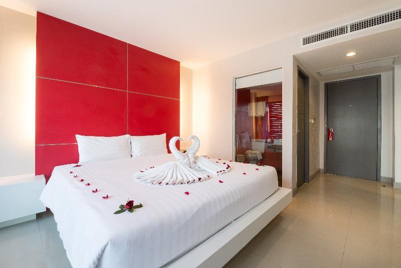 Alfresco Phuket Hotel Patong Екстер'єр фото